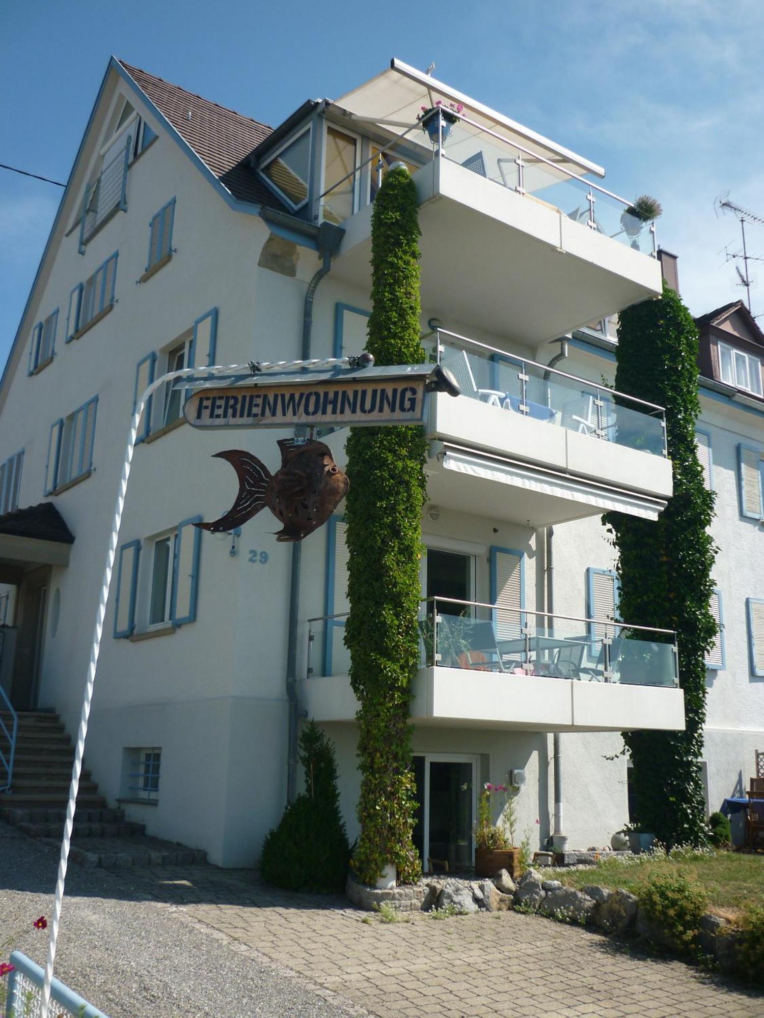 Haus Roswitha Sundermeyer Wohnung A Meersburg Exterior foto